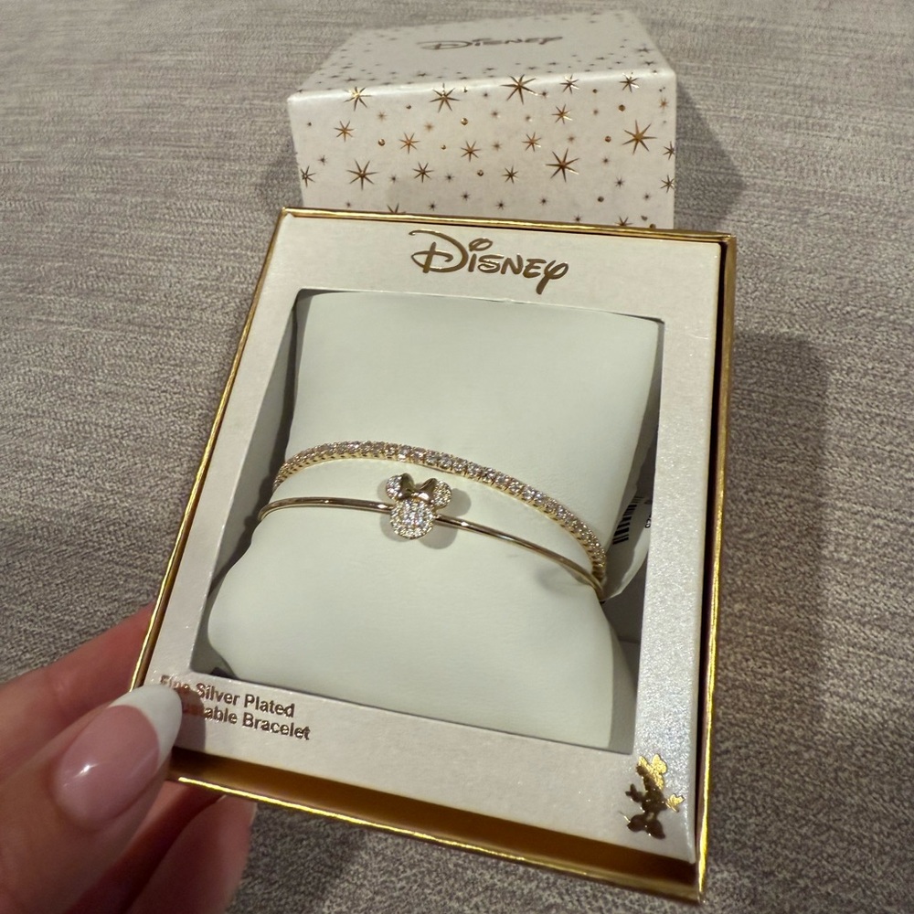 BNWT Disney Bracelet with Mickey Charm